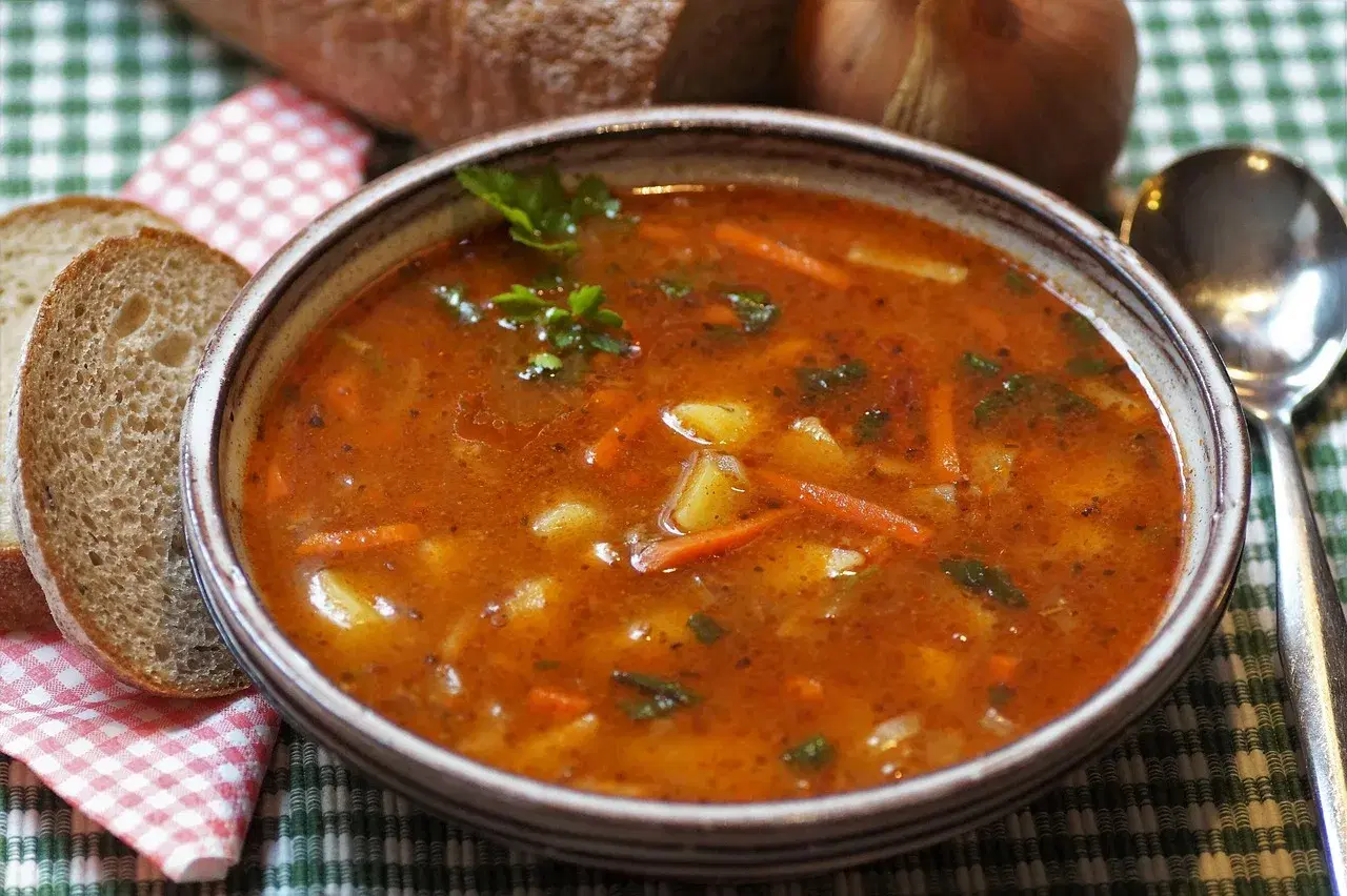 Gulash Húngaro (Gulyás)